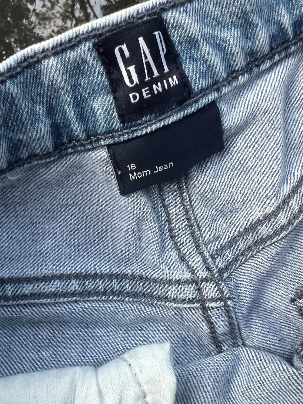 GAP Girls Mom Jeans Size 16 High Rise Light Wash Blue Denim Pockets 23